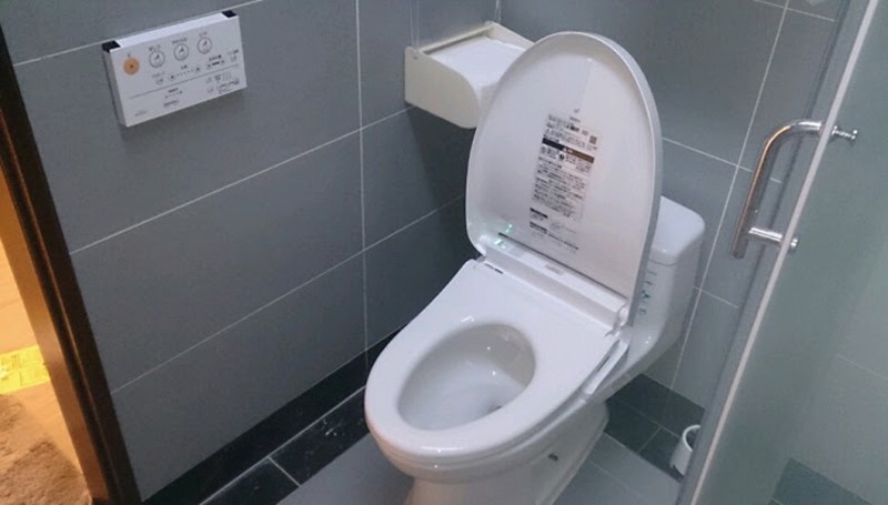 Thiết kế nắp bệt TOTO TCF8GM23