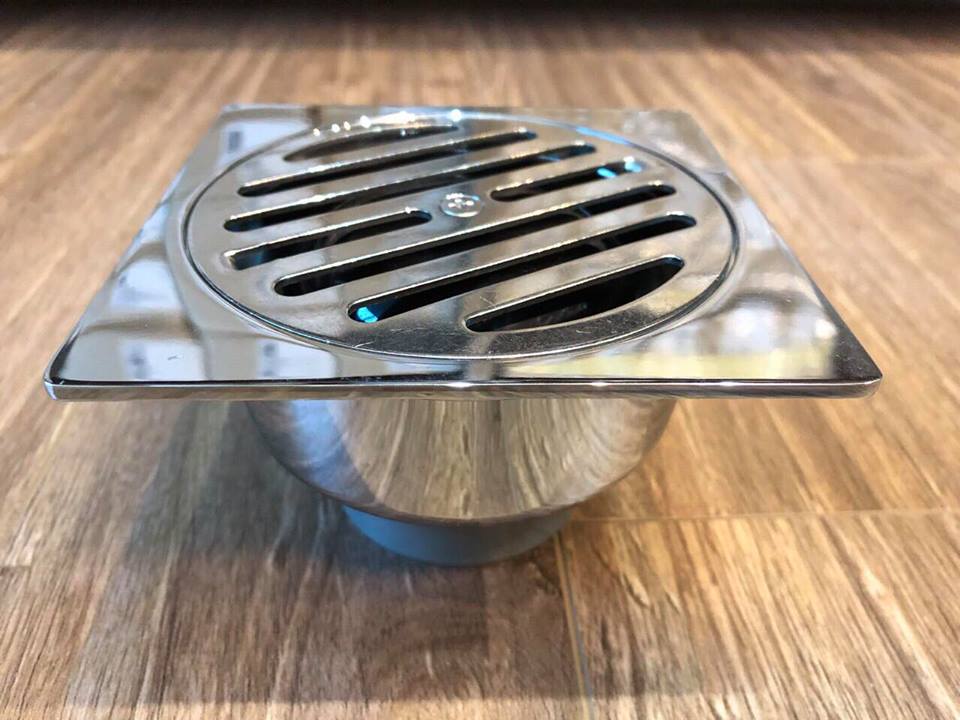 Ga thoát sàn KAKUDAI làm bằng thép cao cấp chống gỉ, mạ Crom chống bám bẩn, chống canxi