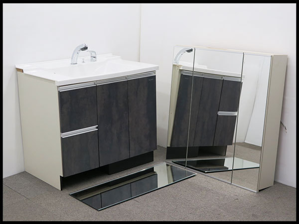 Ảnh tủ gương Takara 75cm