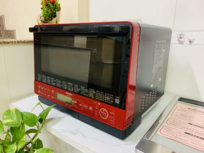 Hình ảnh thực tế 1 lò vi sóng Hitachi MRO-S8Y