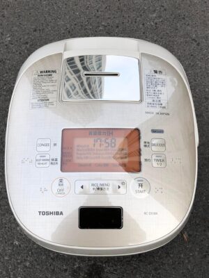 sử dụng tiếng Anh nên dễ dàng sử dụng hơn