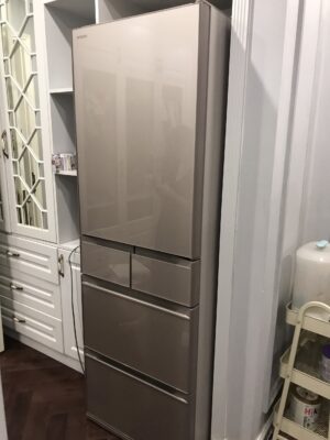 Hình ảnh tủ lạnh Hitachi R-HWS47R tại nhà khách
