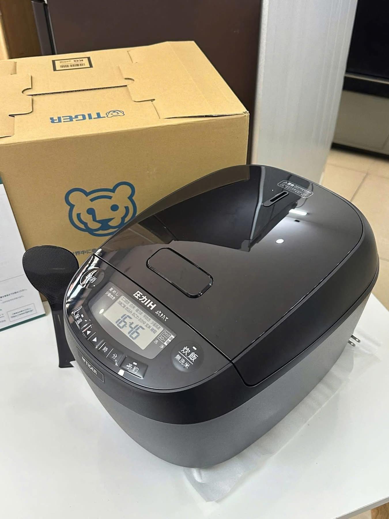 Nồi cơm Tiger JPV-C180-KG hình 05