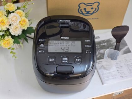 Nồi cơm Tiger JRI-B100 hình 01