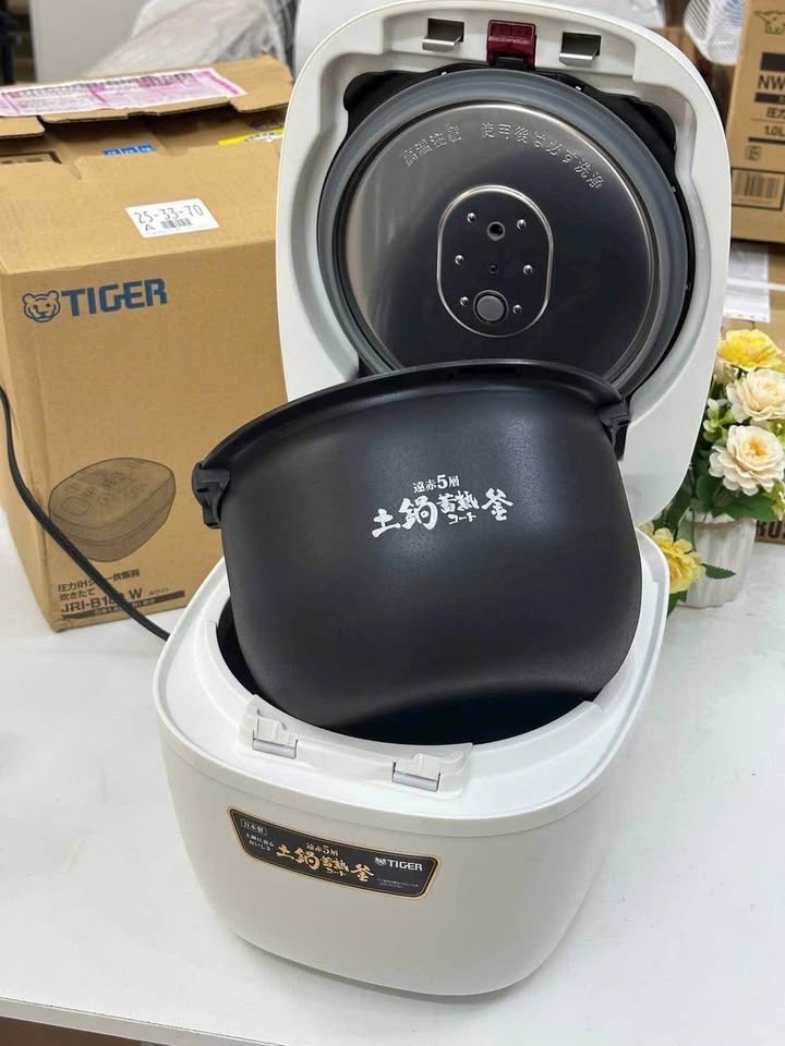 Nồi cơm Tiger JRI-B180 hình 03