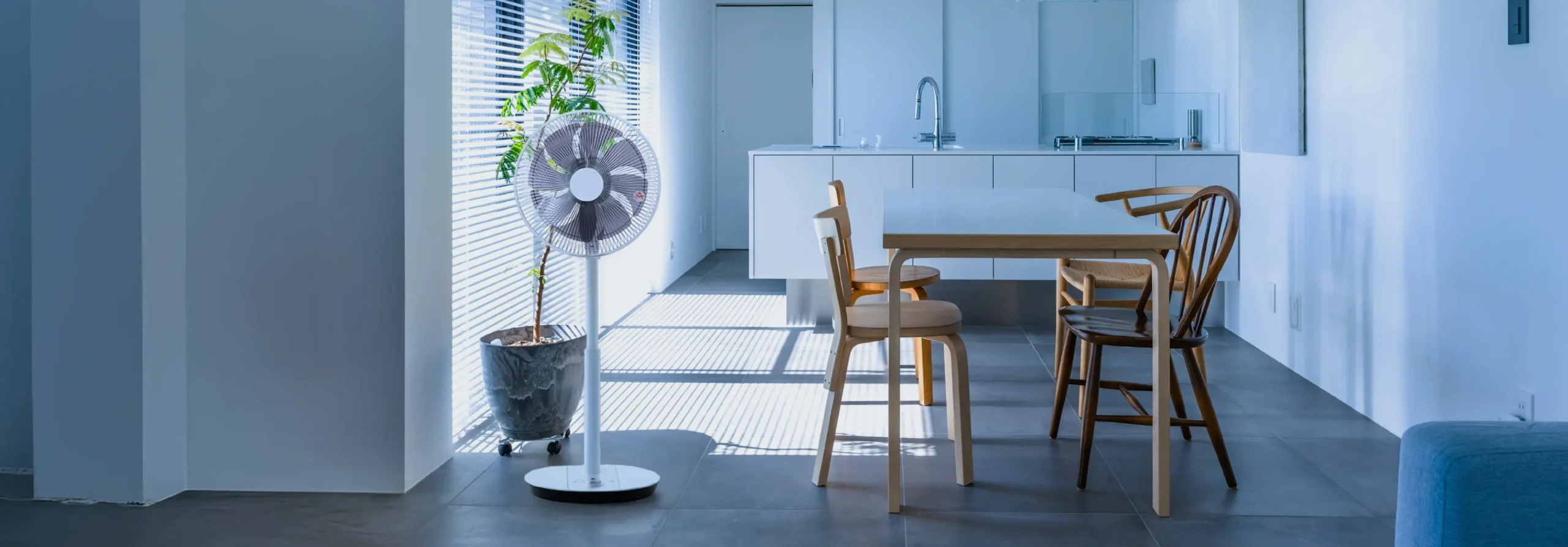 Quạt cây TOYOTOMI FS-DHT30R hinh01