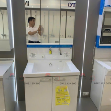 Tủ gương TOTO 75cm có đèn kháng khuẩn