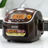 Nồi cơm Zojirushi NP-RLQ05 hình 01